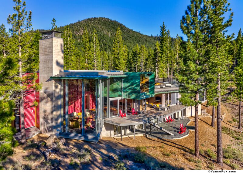 SlimLine 38 Finestre, SlimLine 38 Porte, ConceptWall 50 Facciate continue e Mosquito Sistemi complementari - Martis Camp situato in Truckee, CA, Stati Uniti d'America