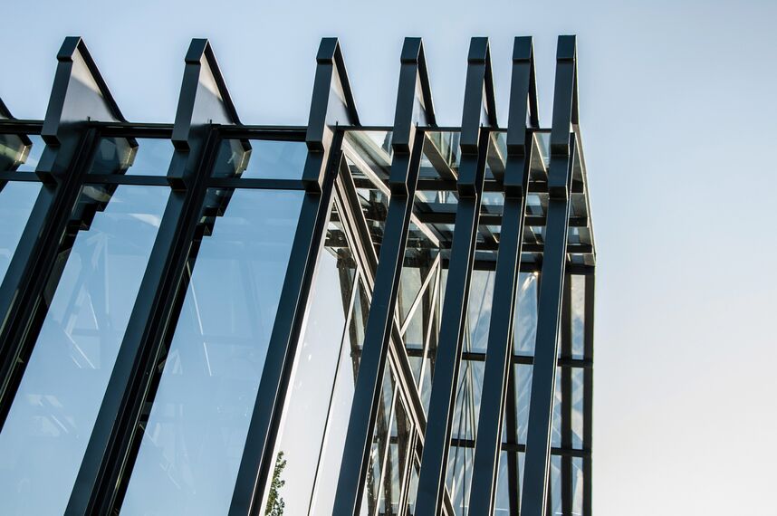 ConceptSystem 68 Finestre e ConceptFolding 77 Sistemi scorrevoli - Recreation/Entertainment centre Quoin Rock Wine Estate situato in Stellenbosch, Sud Africa