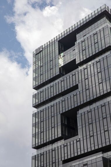 ConceptWall 60 Facciate continue, HiFinity Sistemi scorrevoli e ConceptSystem 68 Porte - Complesso di appartamenti Now Bomonti situato in Istanbul, Turchia