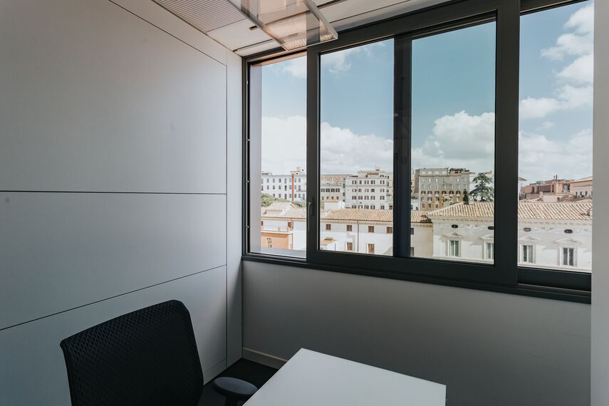 SlimLine 38 Finestre e ConceptSystem 77 Finestre - Office building Roma situato in Rome, Italia