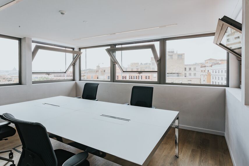 SlimLine 38 Finestre e ConceptSystem 77 Finestre - Office building Roma situato in Rome, Italia