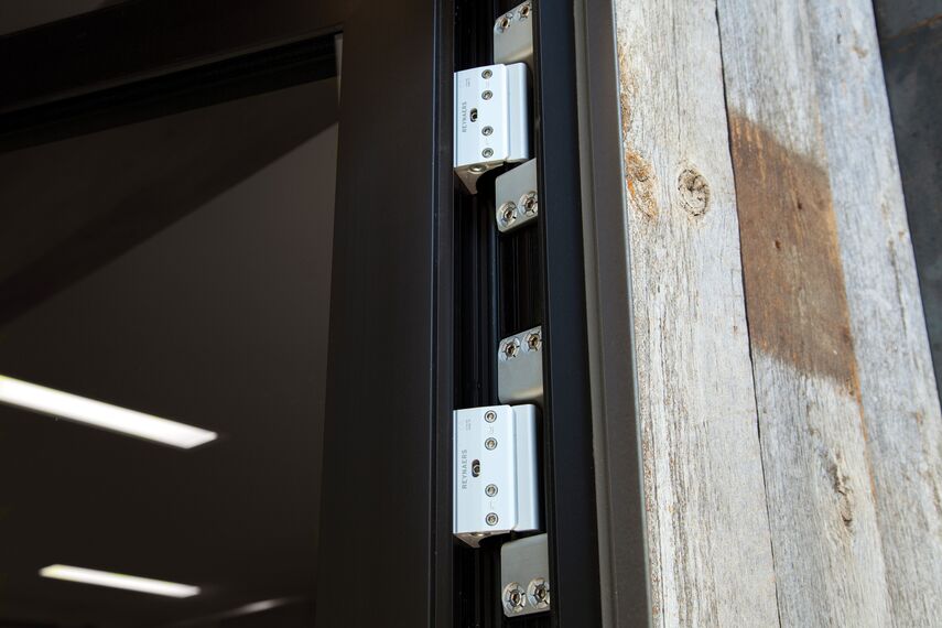 ConceptSystem 77 Finestre, ConceptSystem 77 Porte, HiFinity Sistemi scorrevoli e Purity Maniglie - Flying Star Residence situato in Bridger Canyon, Stati Uniti d'America