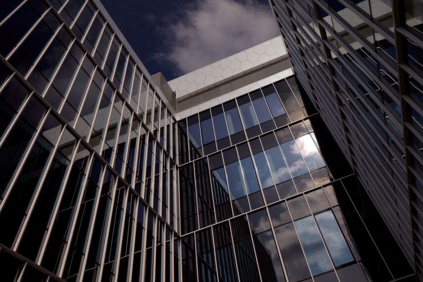 CI 45 Finestre, ConceptSystem 77 Porte, ConceptSystem 77 Finestre e CW 50-HI Facciate continue - College/University National Centre of Physical and Technological Sciences situato in Vilnius, Lituania