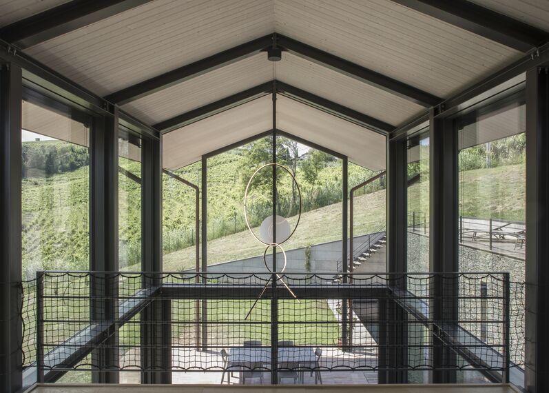 ConceptWall 50 Facciate continue, ConceptSystem 77 Finestre, ConceptSystem 77 Porte e CS 77 Hidden Vent Finestre - Riparo in Bellavista situato in Montferrat, Italia