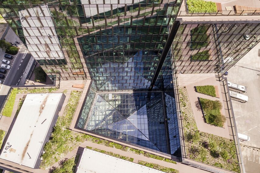 ConceptWall 50 Facciate continue, MasterLine 8 Finestre, CW 50-HI Facciate continue, CW 50-SC Facciate continue, MasterLine 8 Standard Finestre e MasterLine 8 Finestre - Varso 1 & 2 situato in Warsaw, Polonia