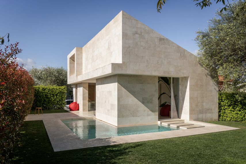 SlimLine 38 Finestre, SlimLine 38 Porte e ConceptPatio 130 Sistemi scorrevoli - Stone House situato in Fiano Romano, Italia