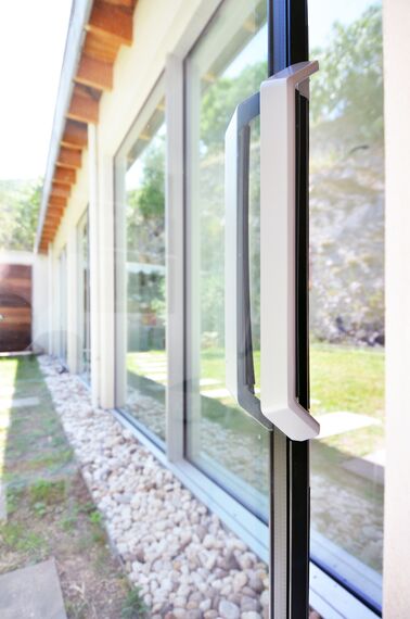 HiFinity Sistemi scorrevoli, SlimLine 38 Standard Finestre e SlimLine 38 Classic Finestre - Domus Hi-Finity situato in Rome, Italia