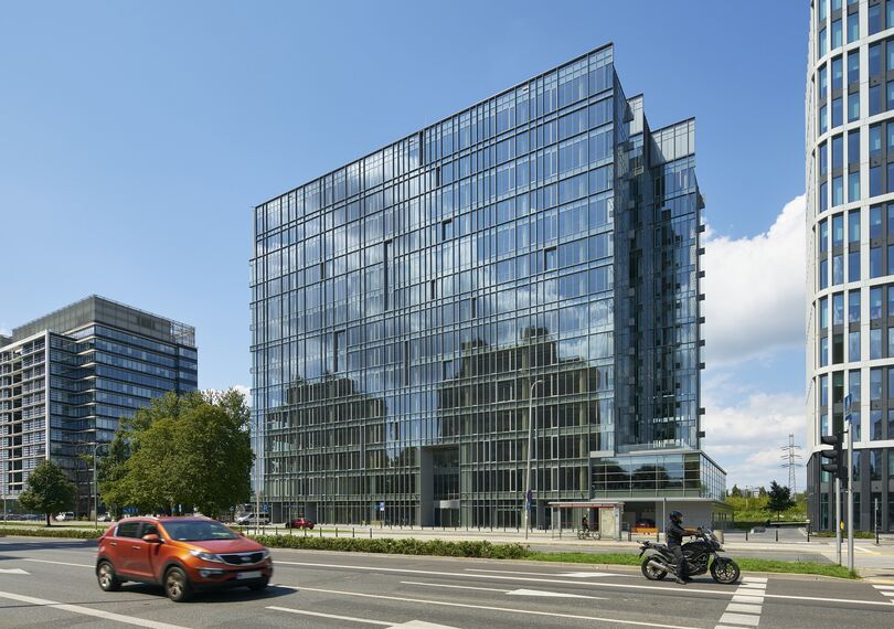 CW 50-HI Facciate continue - Office building Equator IV situato in Warsaw, Polonia