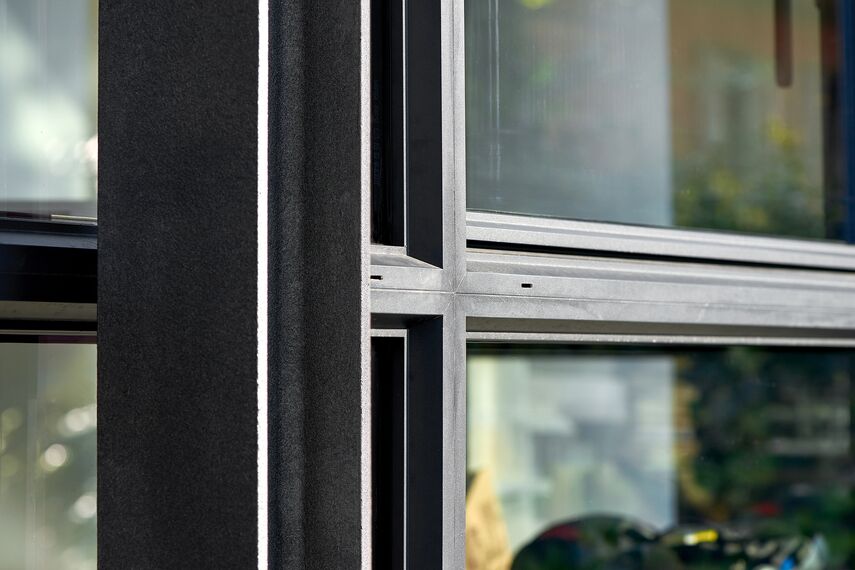 ConceptPatio 130 Sistemi scorrevoli, CS 86-HI (c) Sistemi annullati, SlimLine 38 Standard Finestre e SlimLine 38 Classic Finestre - Villa Villa Treviso situato in Treviso, Italia