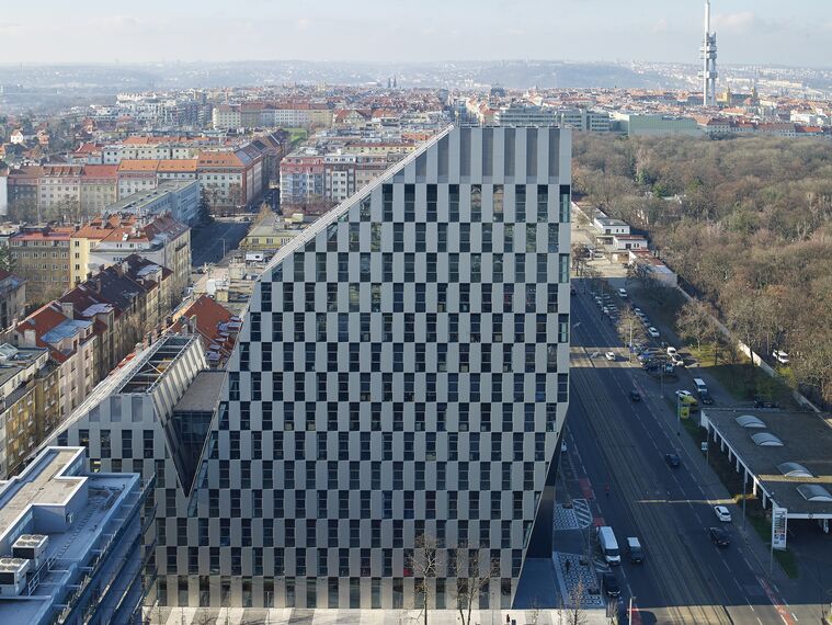 CW 86 Standard Facciate continue e CW 86-EF Facciate continue - Office building Crystal situato in Prague, Repubblica Ceca