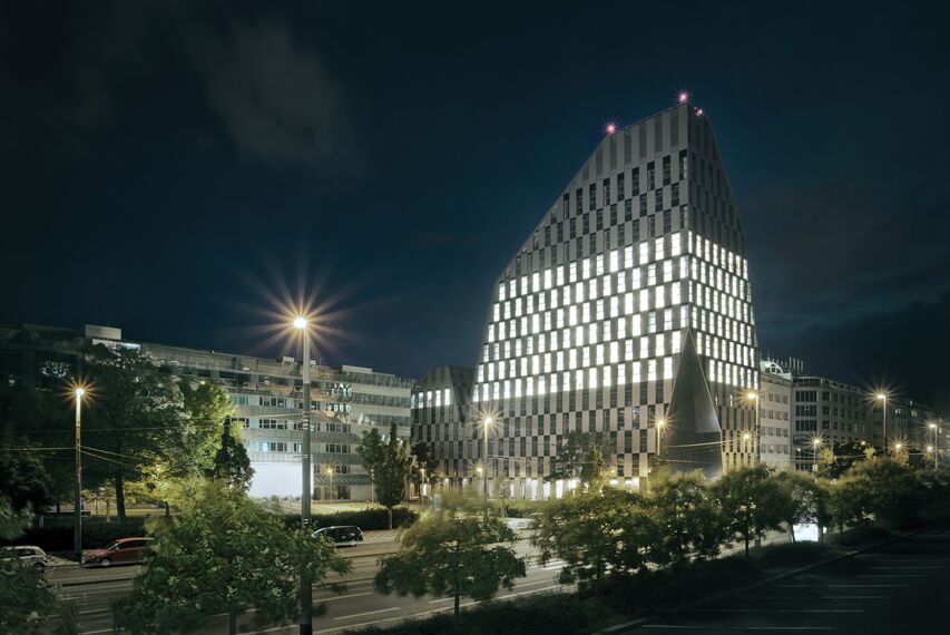 CW 86 Standard Facciate continue e CW 86-EF Facciate continue - Office building Crystal situato in Prague, Repubblica Ceca