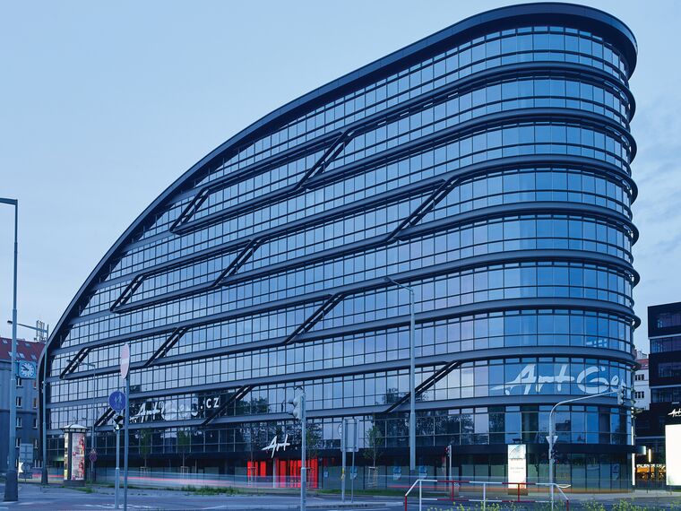 ConceptWall 50 Facciate continue - Office building ArtGen situato in Prague, Repubblica Ceca