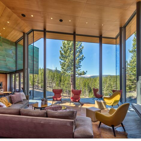 SlimLine 38 Finestre, SlimLine 38 Porte, ConceptWall 50 Facciate continue e Mosquito Sistemi complementari - Martis Camp situato in Truckee, CA, Stati Uniti d'America