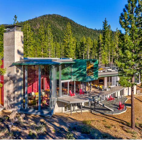 SlimLine 38 Finestre, SlimLine 38 Porte, ConceptWall 50 Facciate continue e Mosquito Sistemi complementari - Martis Camp situato in Truckee, CA, Stati Uniti d'America