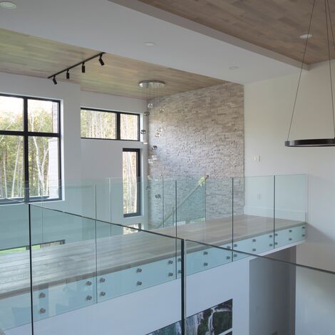 ConceptWall 50 Facciate continue e ConceptSystem 77 Finestre - Forest View Residence situato inCanada