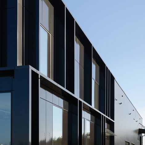 ConceptSystem 59Pa Finestre e CW 50-HI Facciate continue - Pivexin Technology Headquarter situato in Babice, Polonia