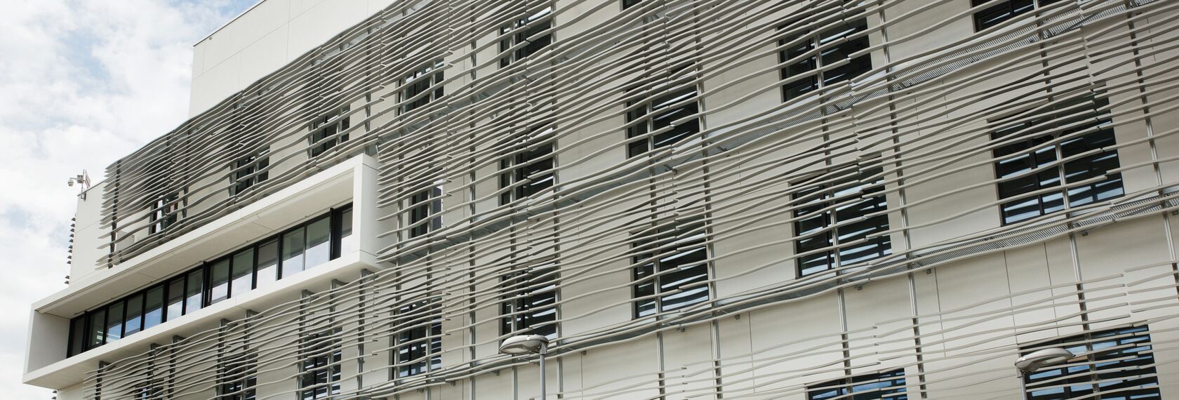 ConceptSystem 77 Finestre, BriseSoleil 100 Frangisole e CS 77 Fire Proof Finestre - AZ Sint Maarten situato in Mechelen, België