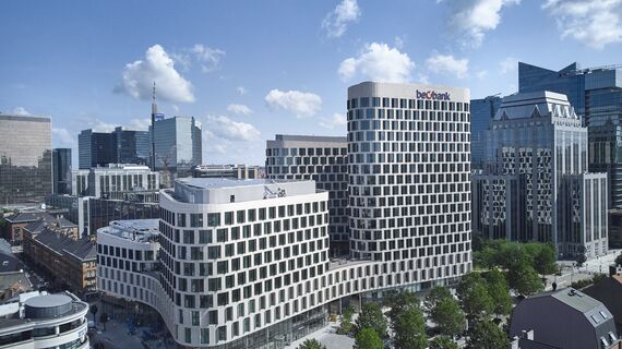 ConceptWall 50 Facciate continue, ConceptWall 86 Facciate continue, CW 86 Standard Facciate continue e CW 86-EF Facciate continue - Quatuor situato in Brussels, België