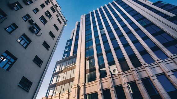 ConceptSystem 77 Finestre e CW 50-SL Facciate continue - Oruzheyniy situato in Moscow, Russia